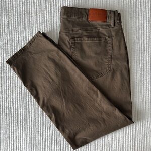 Lucky Brand Men's Tan Khaki Straight Chinos 121 Slim Straight 38/30